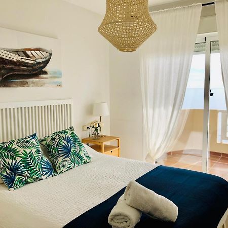 Апартаменты Espectacular 1ª Linea De Playa...Te Enamoraras!!! Фуэнхирола Экстерьер фото