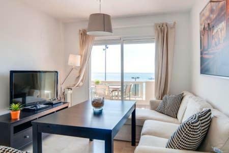 Апартаменты Espectacular 1ª Linea De Playa...Te Enamoraras!!! Фуэнхирола Экстерьер фото